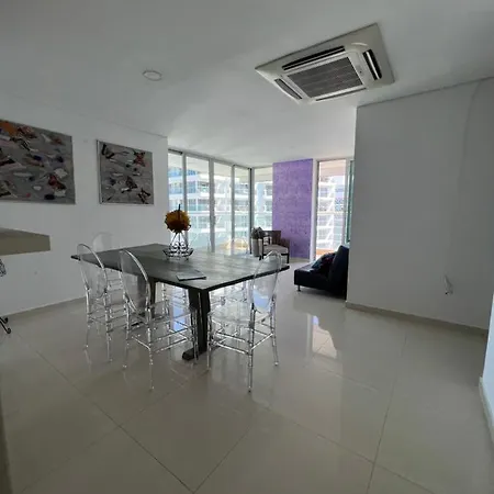 Lujoso Apartamento Cielo Mar Apartamento